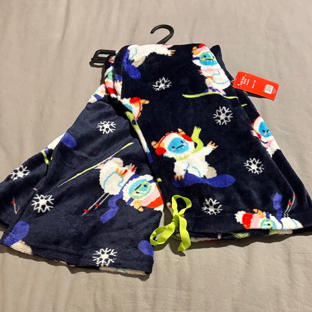 NWT Sporty Yeti Fleece Lounge Pants SZ XL